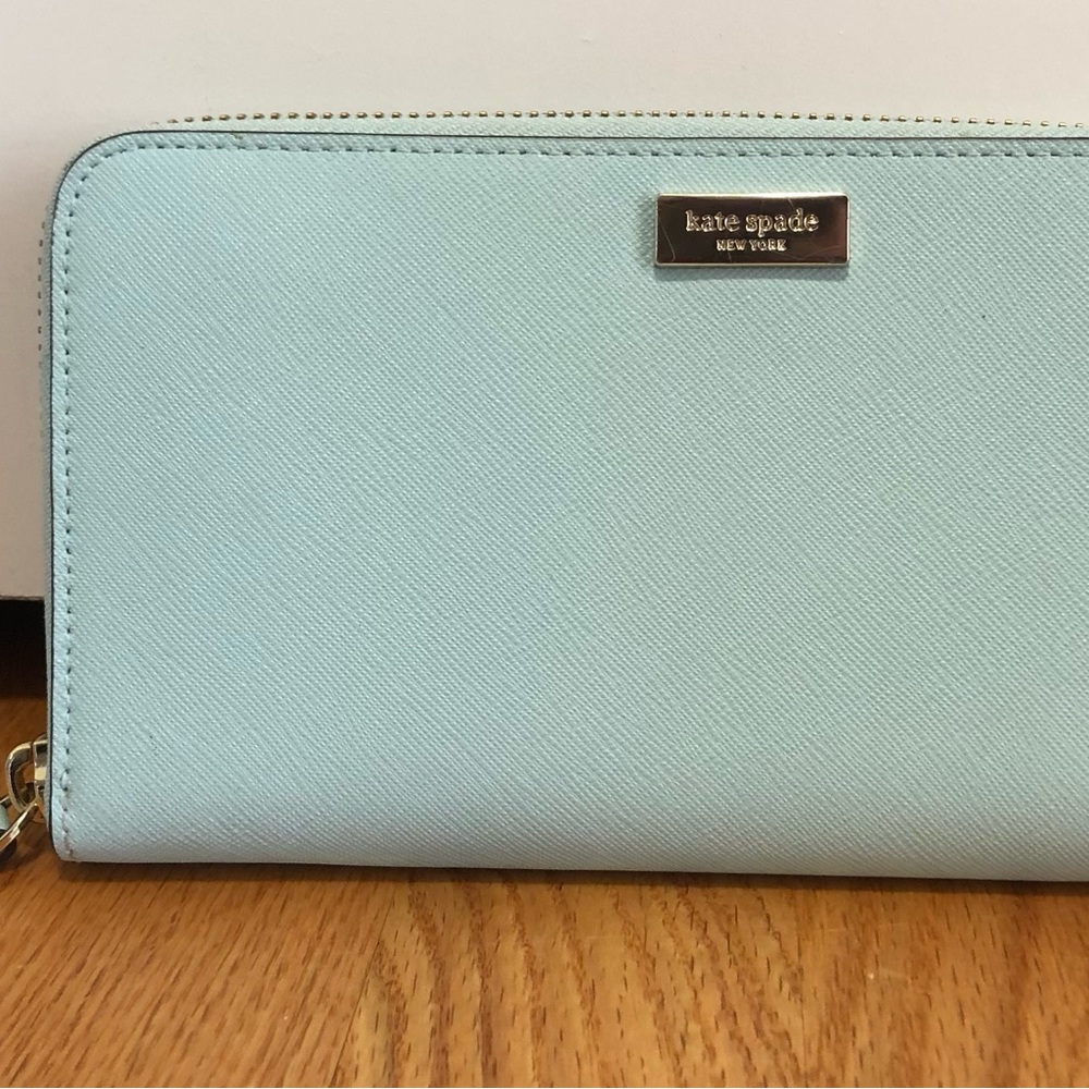 Kate Spade Neda Newberry Lane Zip Around Wallet Tiffany Blue like new